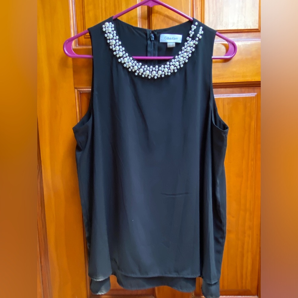 Calvin Klein CK Women’s Crepe-De-Chine Faux Pearl Trim Layered Shell Top L 12-14